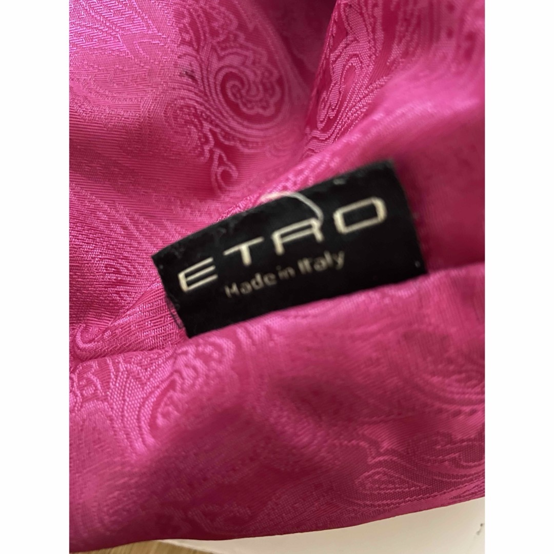 ETRO(エトロ)のエトロ　バック　リバーシブル送料無料 レディースのバッグ(エコバッグ)の商品写真