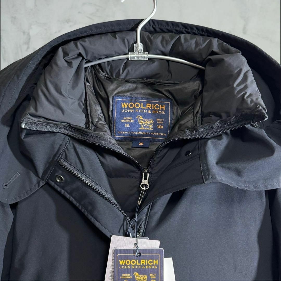 WOOLRICH(ウールリッチ)の新品タグ付き　 WOOLRICH ウールリッチ ダウンジャケット XSサイズ メンズのジャケット/アウター(ダウンジャケット)の商品写真