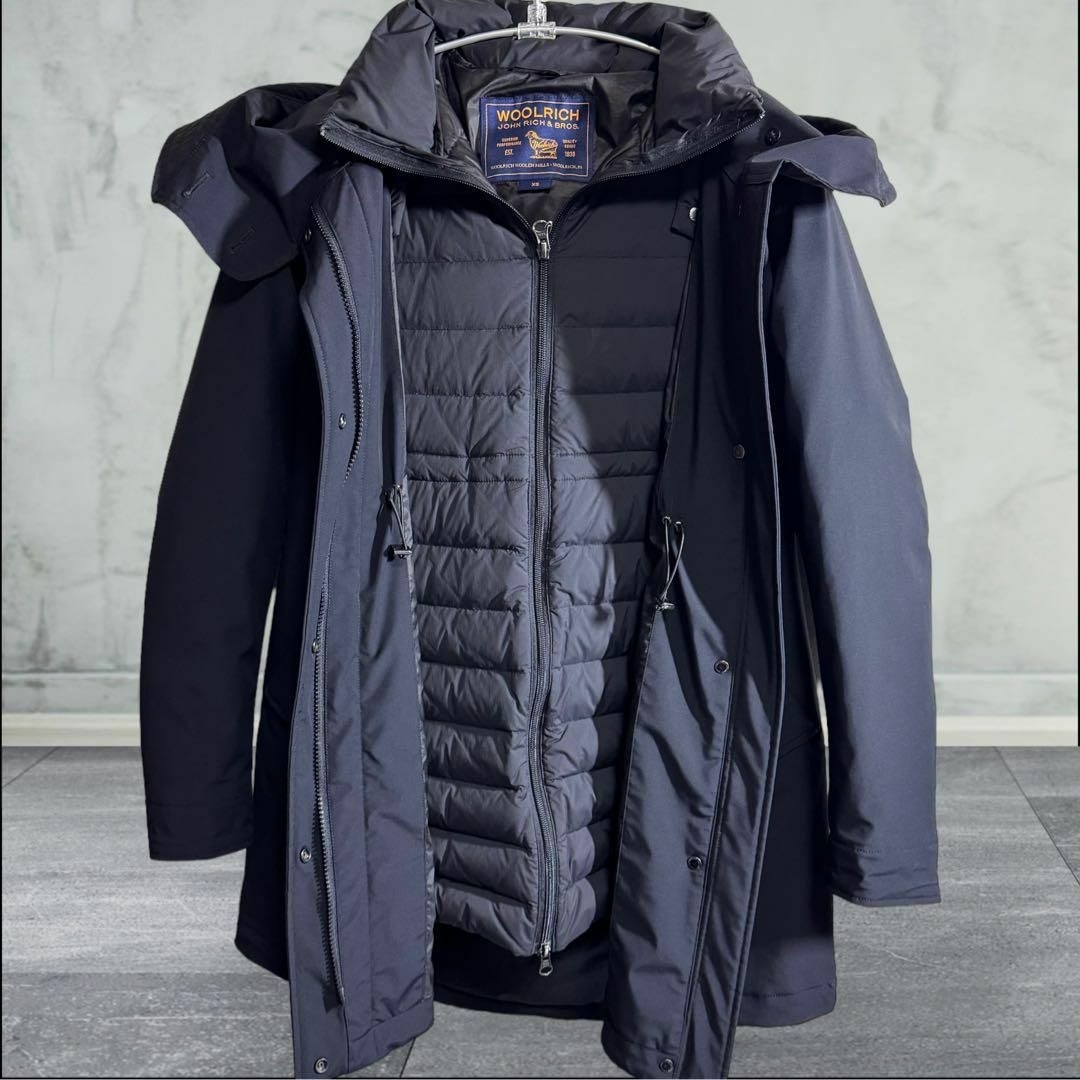 WOOLRICH(ウールリッチ)の新品タグ付き　 WOOLRICH ウールリッチ ダウンジャケット XSサイズ メンズのジャケット/アウター(ダウンジャケット)の商品写真