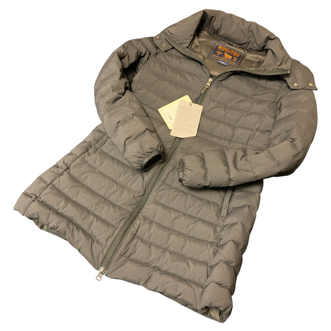 WOOLRICH(ウールリッチ)の新品タグ付き　 WOOLRICH ウールリッチ ダウンジャケット XSサイズ メンズのジャケット/アウター(ダウンジャケット)の商品写真