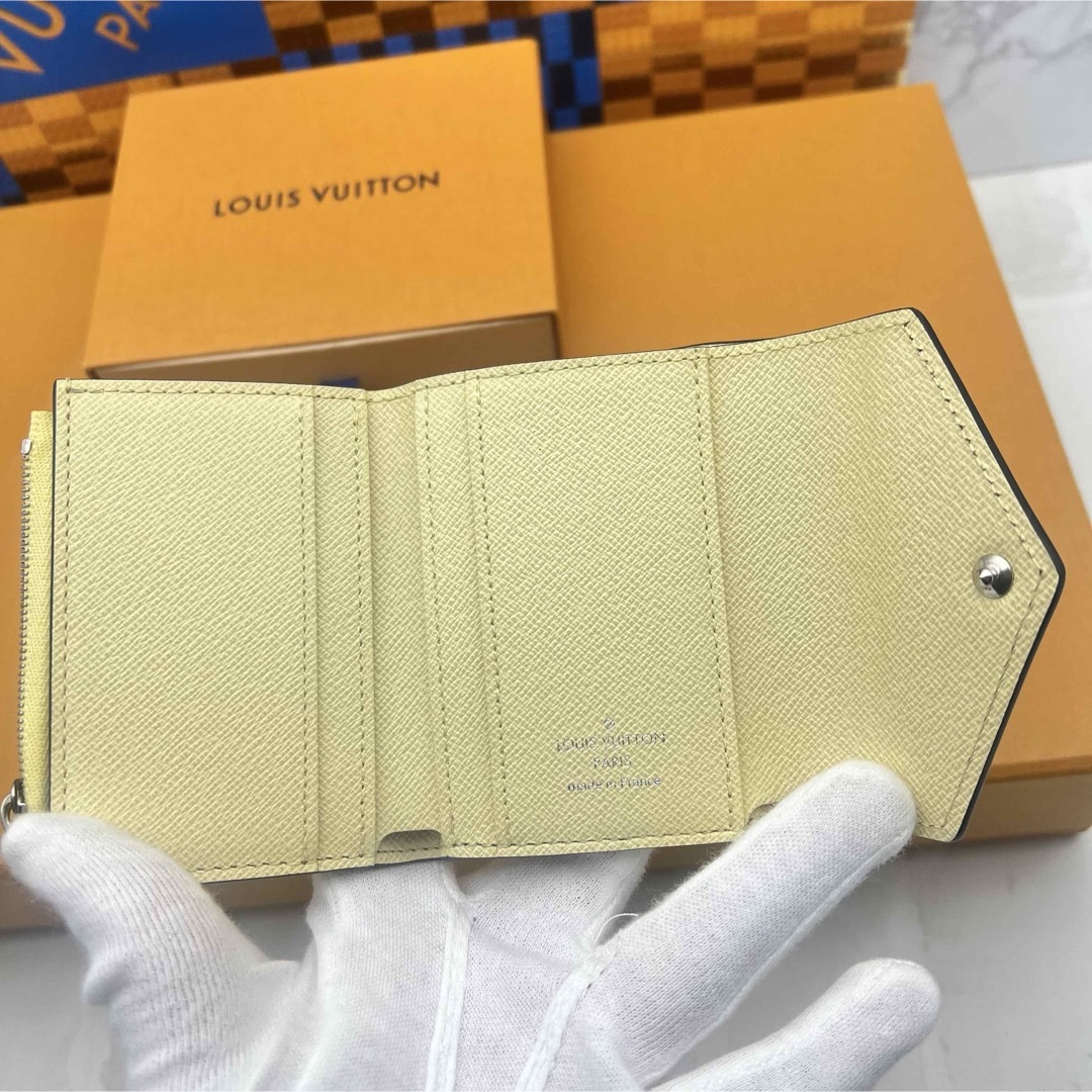 LOUIS VUITTON - ✨新品✨ルイヴィトン 三つ折り財布 ポルトフォイユ