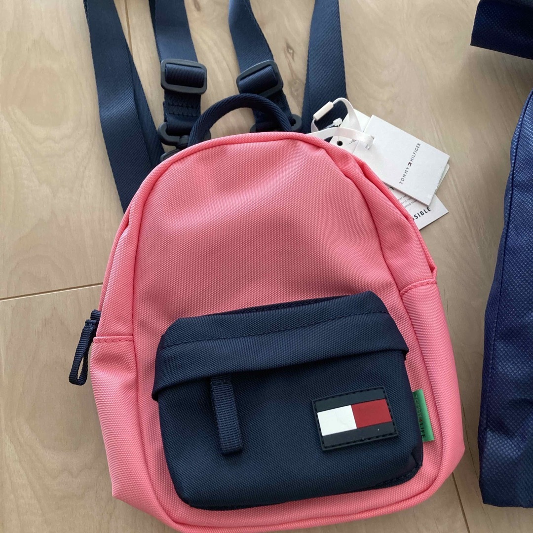 TOMMY HILFIGER(トミーヒルフィガー)の新品未使用TOMMY HILFIGER リュック キッズ/ベビー/マタニティのこども用バッグ(リュックサック)の商品写真