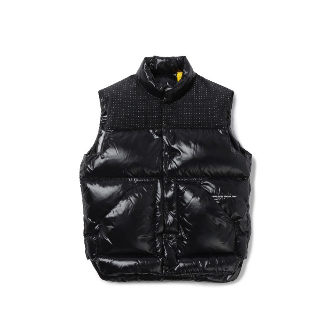 FRAGMENT(フラグメント)の7 Moncler Fragment Fujiwara OSTEEN VEST メンズのジャケット/アウター(ダウンジャケット)の商品写真