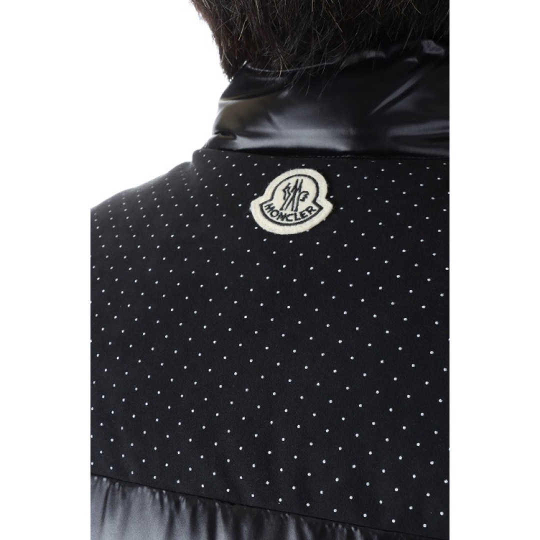 FRAGMENT(フラグメント)の7 Moncler Fragment Fujiwara OSTEEN VEST メンズのジャケット/アウター(ダウンジャケット)の商品写真