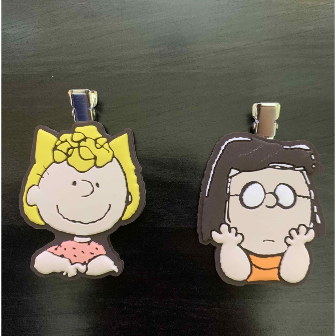 PEANUTS(ピーナッツ)のPEANUTS ラバークリップ　2個セット エンタメ/ホビーのおもちゃ/ぬいぐるみ(キャラクターグッズ)の商品写真