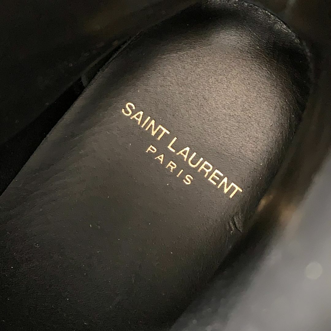 Saint Laurent(サンローラン)の8268 サンローラン レザー ベルト スタッズ ショートブーツ ブラック レディースの靴/シューズ(ブーツ)の商品写真