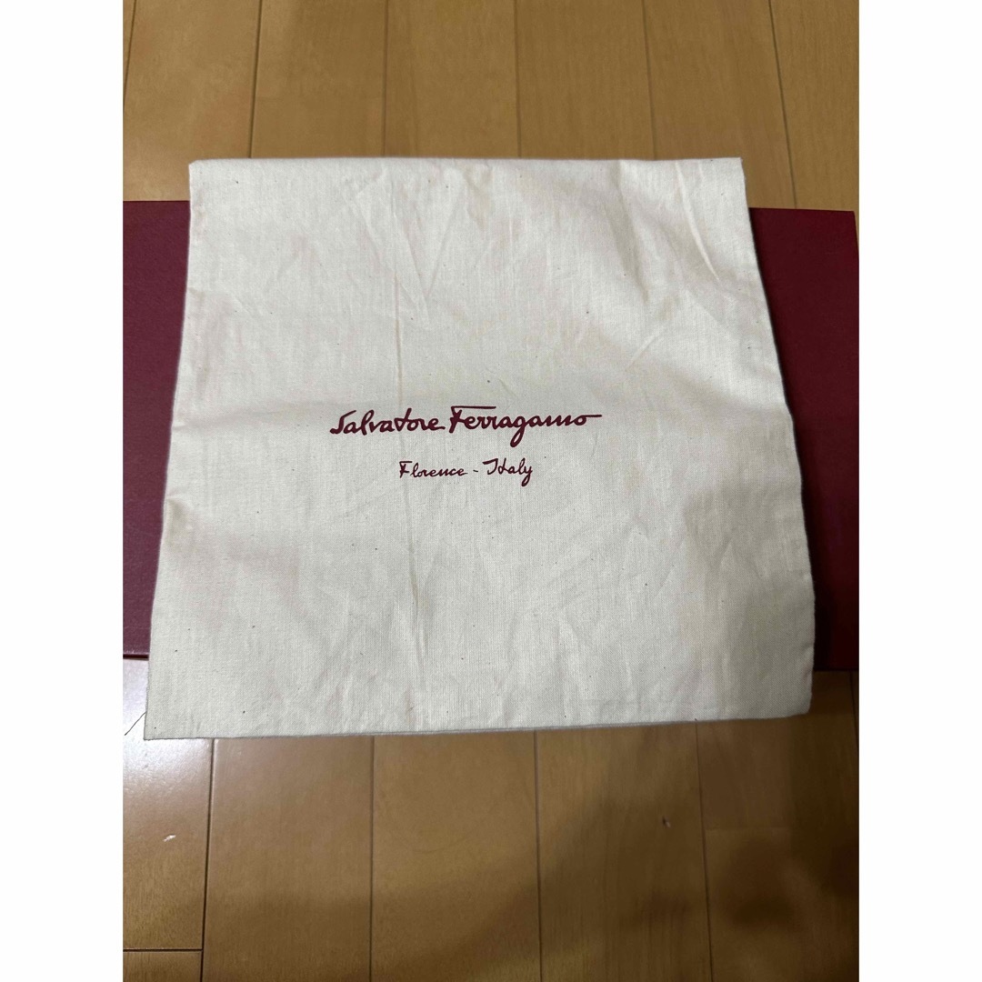 Salvatore Ferragamo(サルヴァトーレフェラガモ)の✨❣️美品フェラガモのパンプス✨❣️ レディースの靴/シューズ(ハイヒール/パンプス)の商品写真