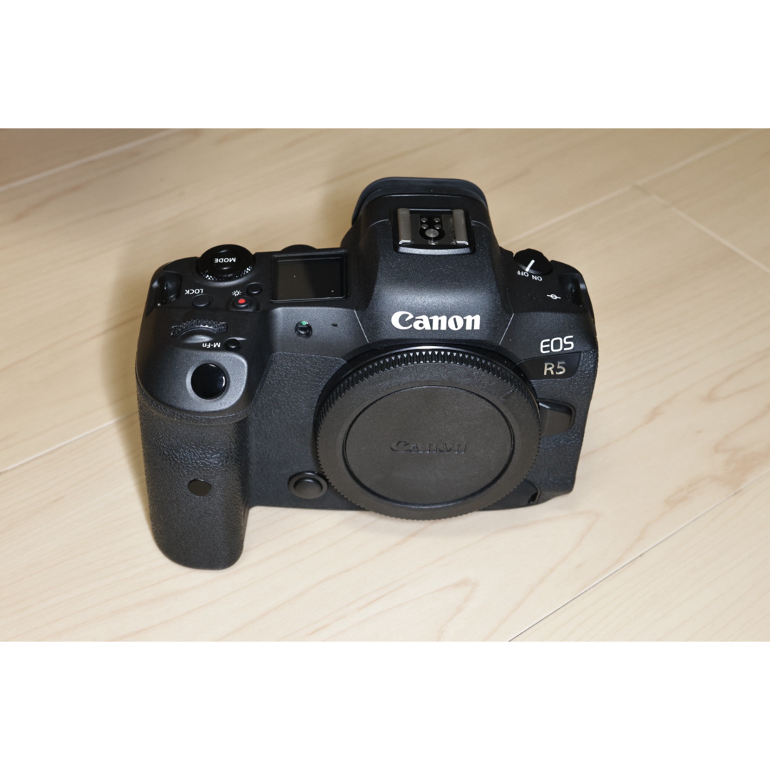 Canon(キヤノン)のEOS R5 canon キャノン スマホ/家電/カメラのカメラ(ミラーレス一眼)の商品写真