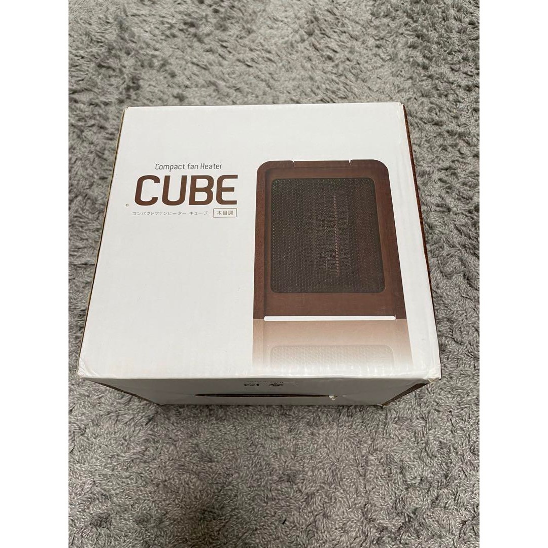 スリーアップ  コンパクト ファンヒーター  CUBE 暖房 スマホ/家電/カメラの冷暖房/空調(ファンヒーター)の商品写真