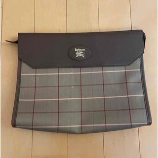 バーバリー(BURBERRY)のBurberry クラッチバッグ　ポーチ(クラッチバッグ)