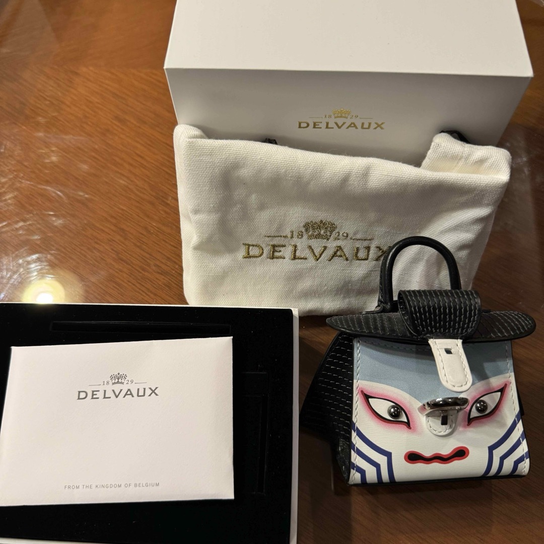 DELVAUX(デルヴォー)の新品DELVAUX Brillant Charms Kabuki バッグチャーム レディースのアクセサリー(チャーム)の商品写真