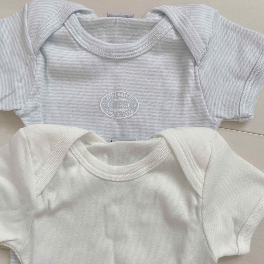 PETIT BATEAU(プチバトー)のプチバトー　半袖ボディ2枚組　18m  キッズ/ベビー/マタニティのベビー服(~85cm)(ロンパース)の商品写真