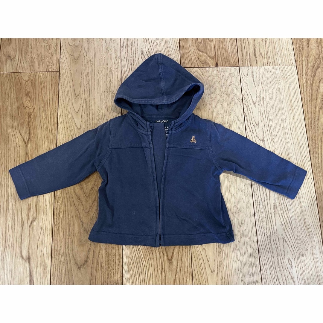 babyGAP(ベビーギャップ)の80cm baby GAP パーカー　くま　ネイビー キッズ/ベビー/マタニティのベビー服(~85cm)(ジャケット/コート)の商品写真