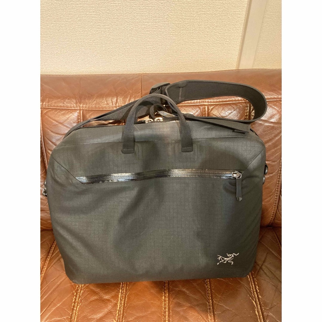 ARCARC'TERYX GRANVILLE BRIEFCASE