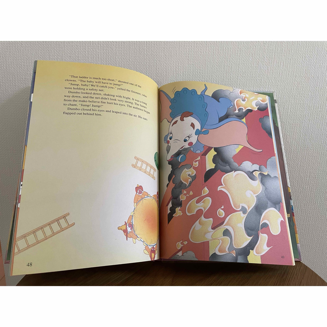 Disney(ディズニー)のWalt Disney's Dumbo エンタメ/ホビーの本(洋書)の商品写真