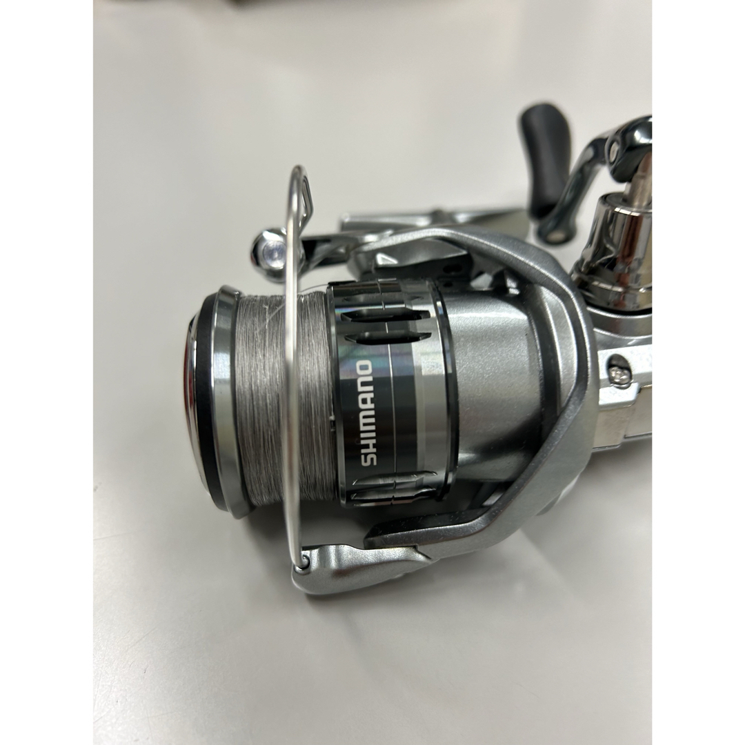 SHIMANO(シマノ)のシマノリール　SHMANO NASCI 2500-C スポーツ/アウトドアのフィッシング(リール)の商品写真