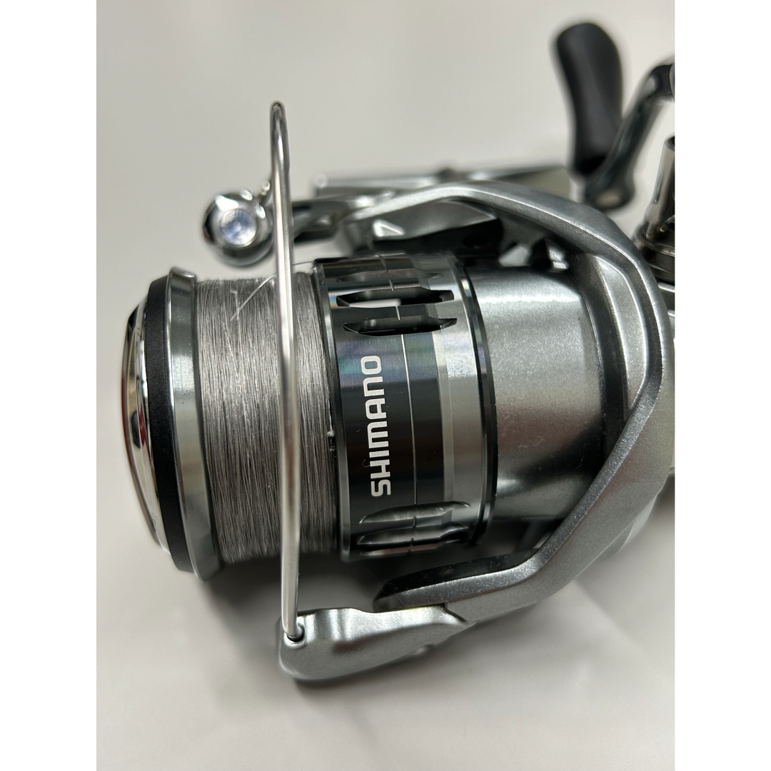 SHIMANO(シマノ)のシマノリール　SHMANO NASCI 2500-C スポーツ/アウトドアのフィッシング(リール)の商品写真