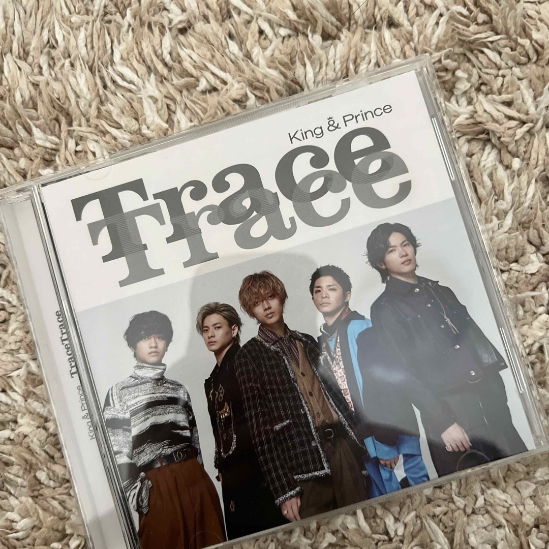 King & Prince(キングアンドプリンス)のTraceTrace（通常盤　初回プレス） エンタメ/ホビーのCD(ポップス/ロック(邦楽))の商品写真