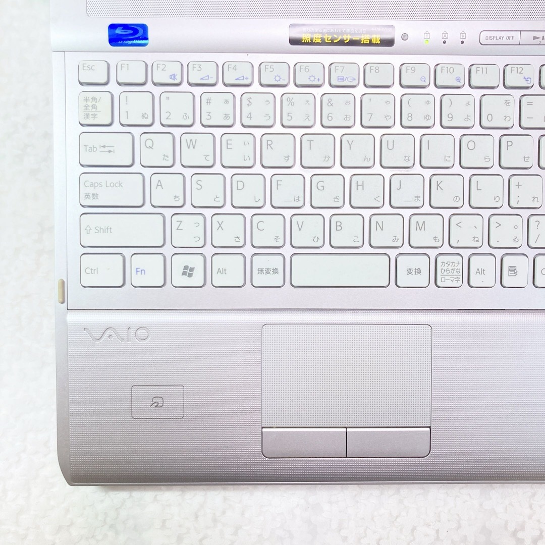 VAIO(バイオ)のi5✨大画面VAIO❣️超大容量1TB‼️ブルーレイ✨カメラ付✨白ノートパソコン スマホ/家電/カメラのPC/タブレット(ノートPC)の商品写真