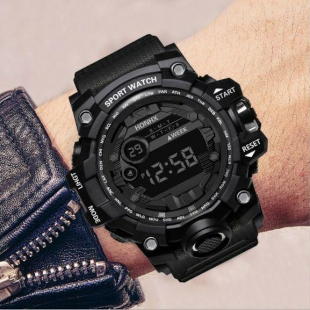 新品 送料無料 腕時計デジタル 多機能 LED ブラック メンズの時計(腕時計(デジタル))の商品写真