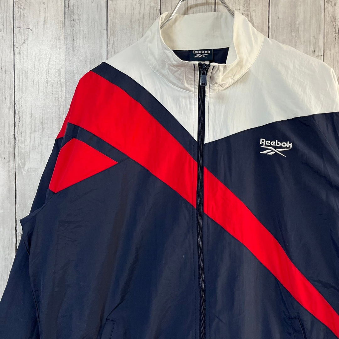 Reebok リーボック ナイロンジャケット L 刺繍ロゴ ワンポイント Reebok リーボック ナイロンジャケット L 刺繍ロゴ ワンポイント