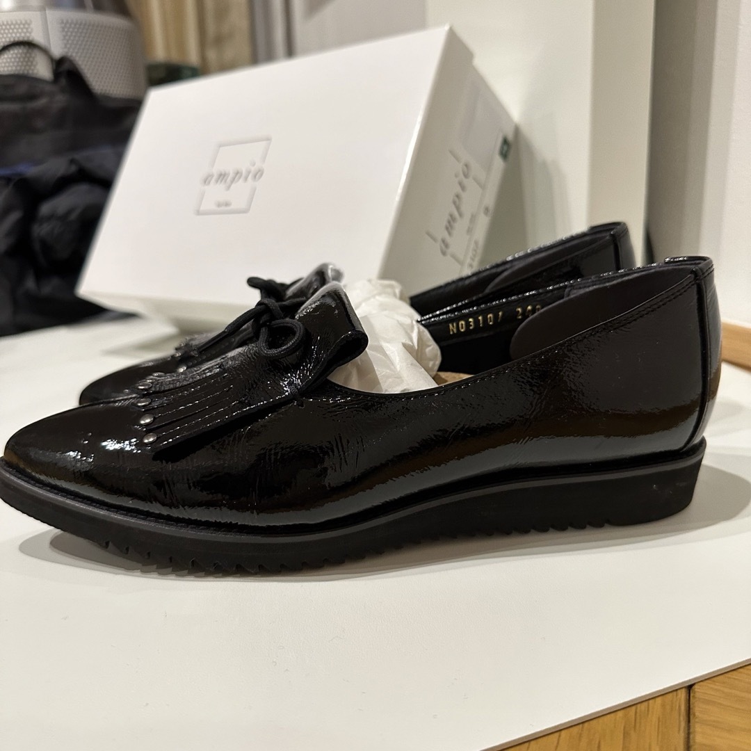 UNITED ARROWS(ユナイテッドアローズ)のampio タッセルローファー レディースの靴/シューズ(ローファー/革靴)の商品写真