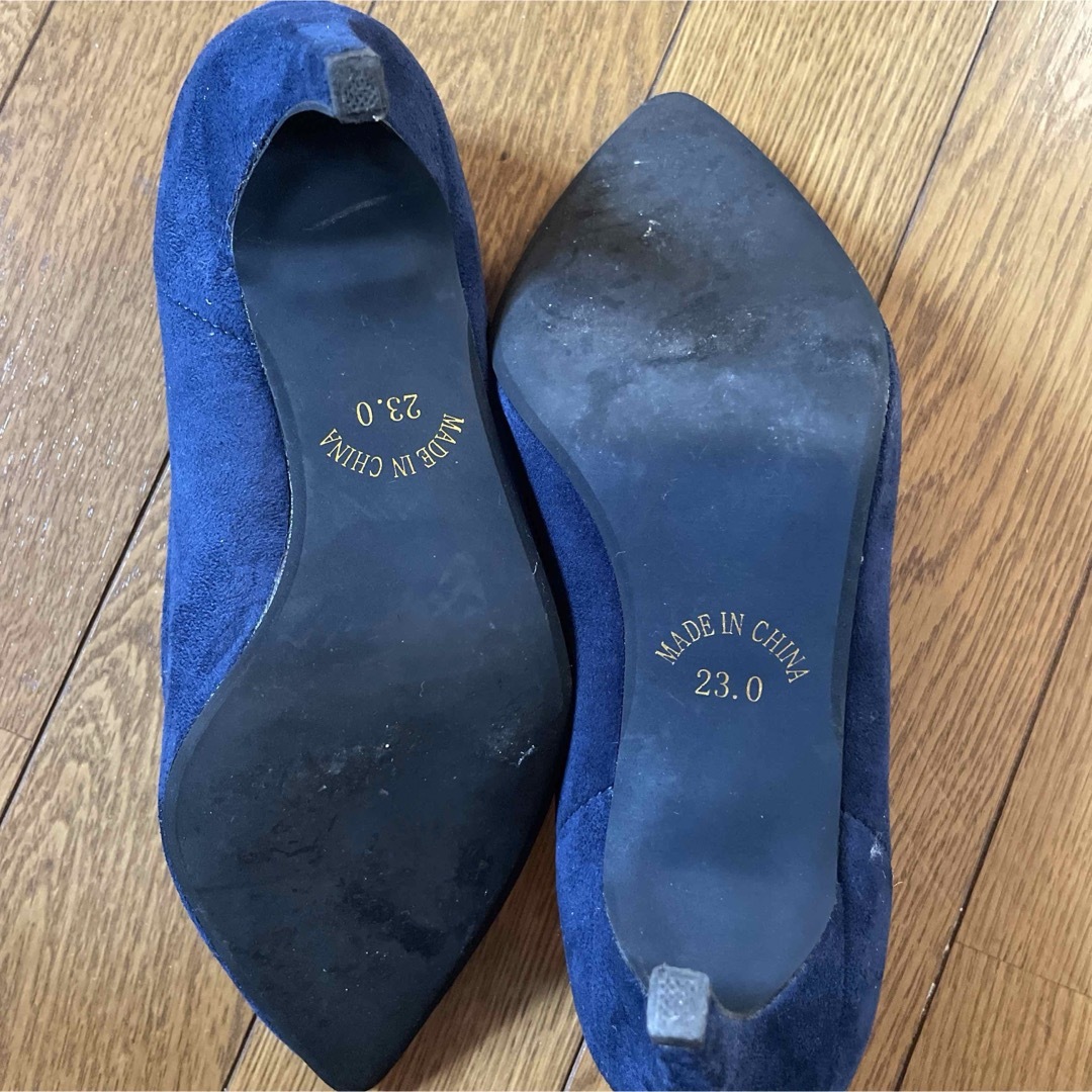 SESTO(セスト)のSESTO 紺色パンプス23.0 レディースの靴/シューズ(ハイヒール/パンプス)の商品写真