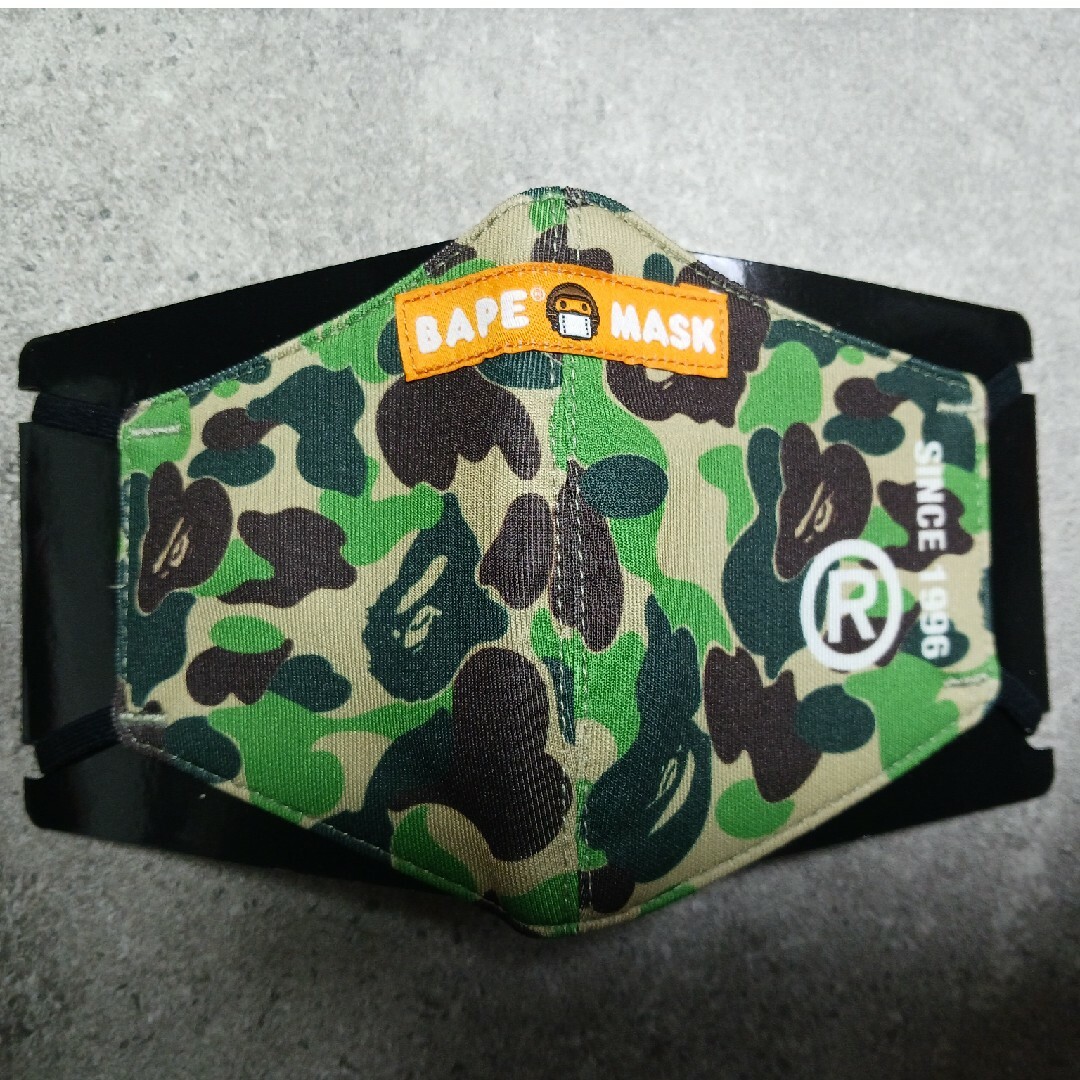 A BATHING APE(アベイシングエイプ)の【新品未使用品】エイプ  キッズ マスク キッズ/ベビー/マタニティのこども用ファッション小物(その他)の商品写真