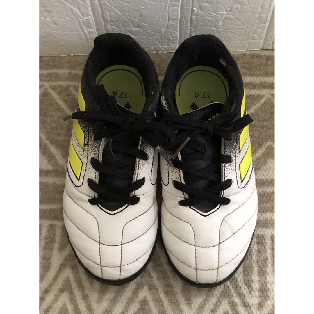 adidas(アディダス)のadidas サッカー トレーニング 室内 19cm 低学年 練習靴 キッズ/ベビー/マタニティのキッズ靴/シューズ(15cm~)(その他)の商品写真