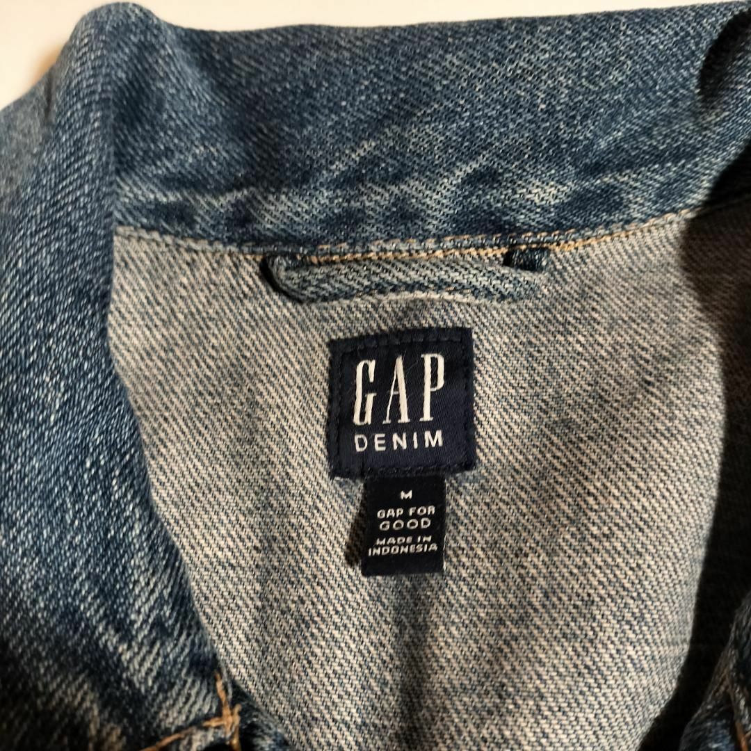 GAP(ギャップ)のGAP　ギャップ　デニムワンピース　ワンピ　デニム　Ｍ レディースのジャケット/アウター(Gジャン/デニムジャケット)の商品写真