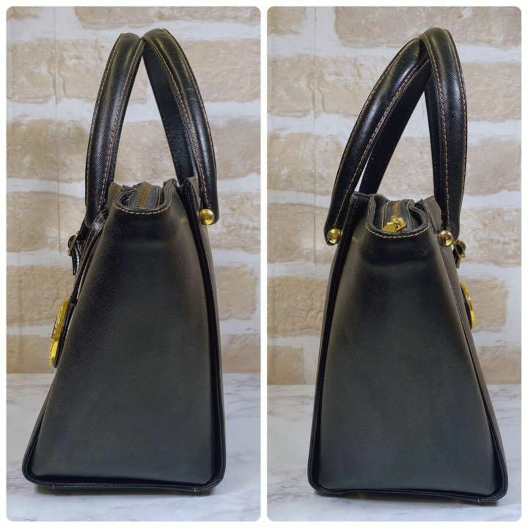 LANCETTI(ランチェッティ)の美品　LANCETTI　ランチェッティ　ハンドバッグ　ブラック　黒 レディースのバッグ(ハンドバッグ)の商品写真