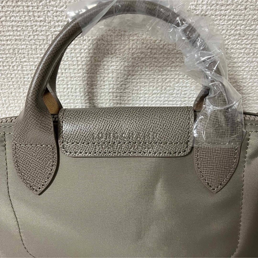 LONGCHAMP - 【新品】LONGCHAMP プリアージュ・ネオ最新 XS トープ色