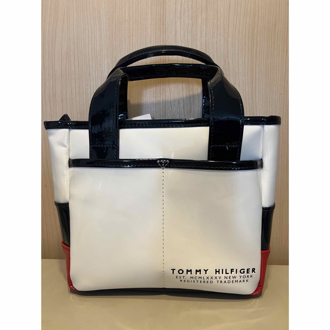 TOMMY HILFIGER(トミーヒルフィガー)のたく様専用‼️トミーフィルフィガー　ゴルフ　ラウンドバッグ スポーツ/アウトドアのゴルフ(バッグ)の商品写真