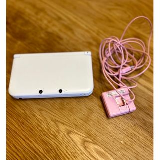 ニンテンドー3DS(ニンテンドー3DS)の3ds ll  本体＋充電器　美品(携帯用ゲーム機本体)