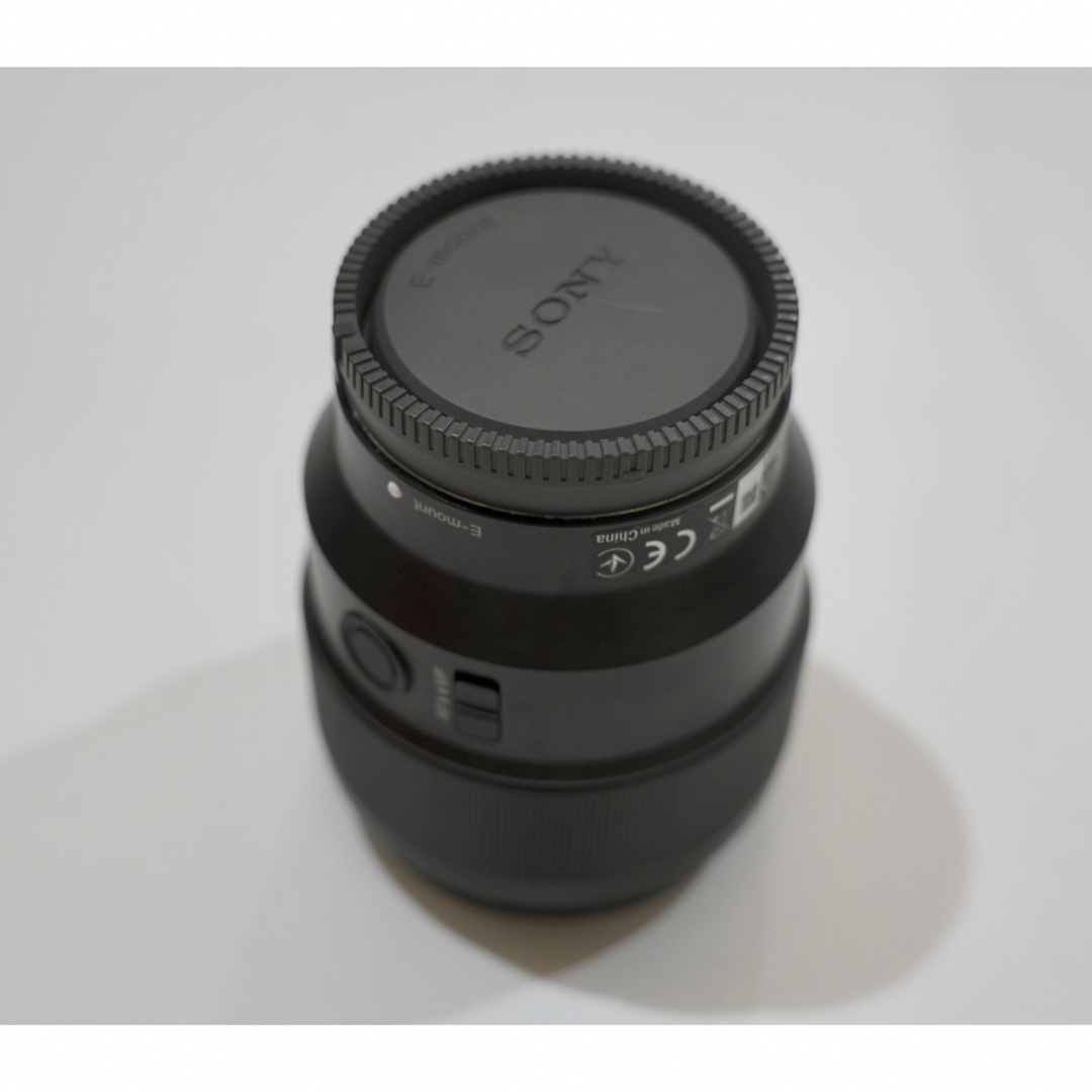 SONY(ソニー)のSONY  FE 85mm F1.8 Eマウント用レンズ スマホ/家電/カメラのカメラ(その他)の商品写真