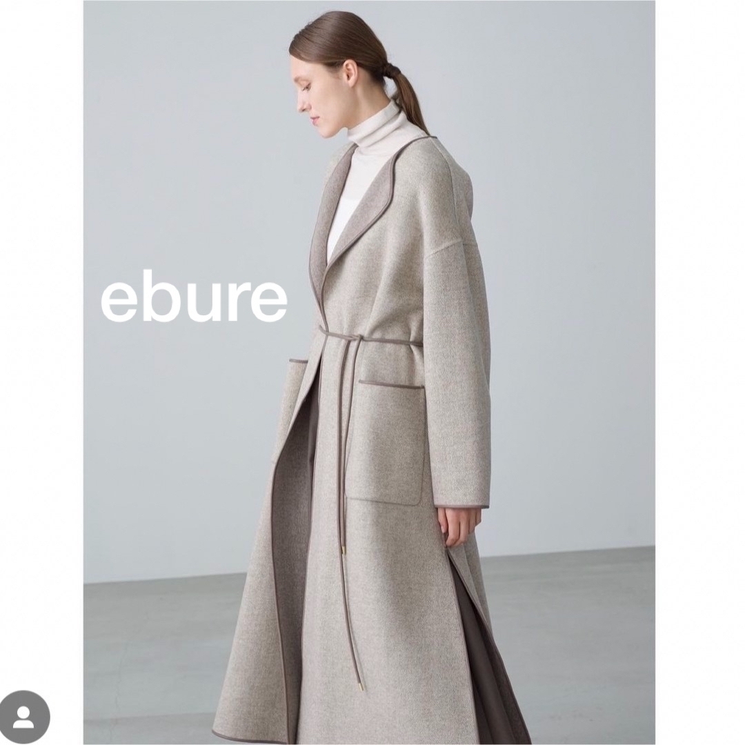 ebure(エブール)のぴょんた様専用　　最終値下げ　ebure 無染色コート レディースのジャケット/アウター(ロングコート)の商品写真