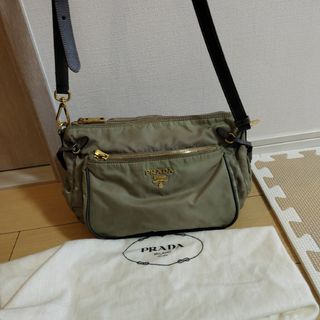 プラダ(PRADA)のPRADA　プラダ　ショルダーバッグ　バッグ　カーキ(ショルダーバッグ)