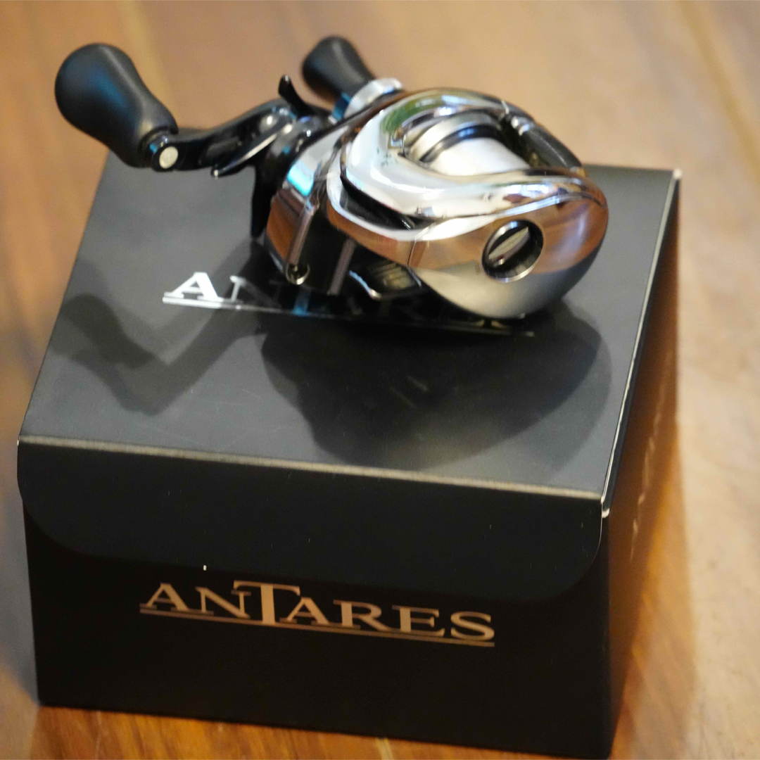 SHIMANO - Shimano シマノ19 ANTARESアンタレスHG 右ハンドル 専用袋