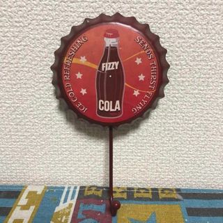 【新】ボトルキャップ型 壁掛け フック FIZZY COLA コーラ アメリカン(その他)