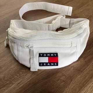 トミージーンズ(TOMMY JEANS)のTommy ウエストポーチ　Tommyjeans ボディバック(ボディバッグ/ウエストポーチ)