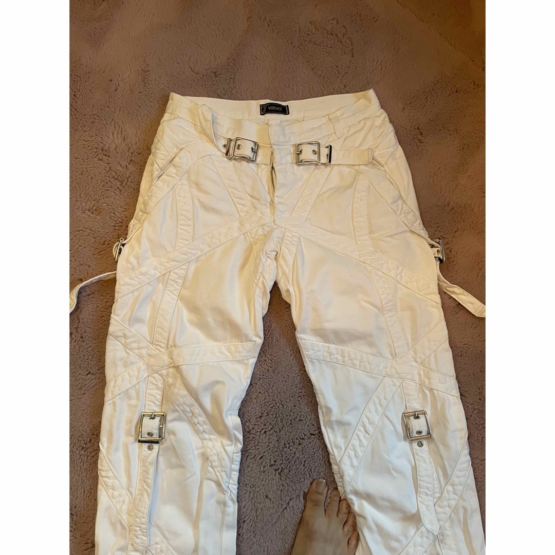 ジャンニヴェルサーチ ホワイトパンツ正規品 ジャンニヴェルサーチ ホワイトパンツ正規品