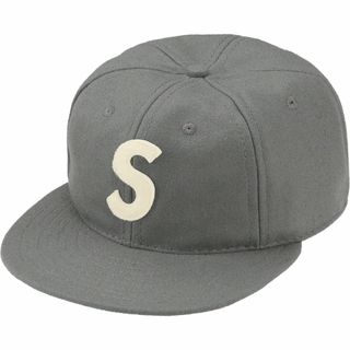 シュプリーム(Supreme)のEbbets S Logo Fitted 6-Panel 1/2 GL(キャップ)