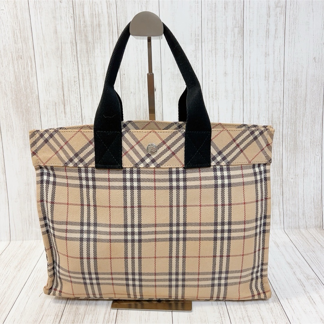 BURBERRY BLUE LABEL(バーバリーブルーレーベル)の【美品】バーバリー　ブルーレーベル　トートバッグ　ノバチェック　ベージュ　A4可 レディースのバッグ(トートバッグ)の商品写真