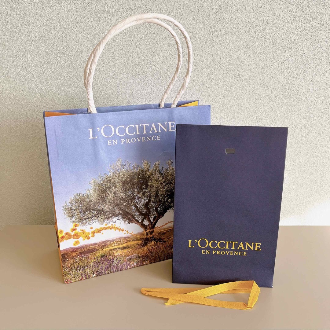 L'OCCITANE(ロクシタン)のロクシタン　紙袋　ショッパー　プレゼント　ギフト　ラッピング レディースのバッグ(ショップ袋)の商品写真
