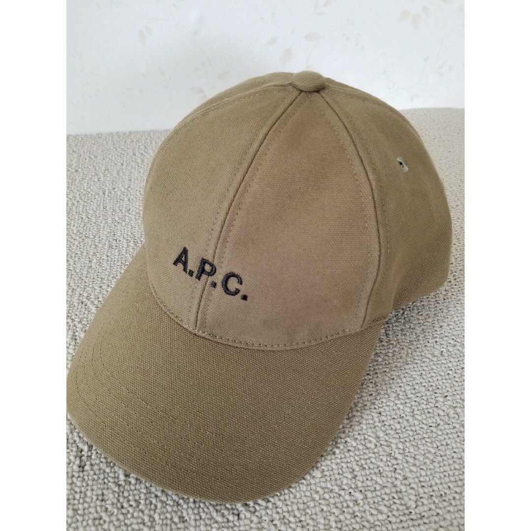 A.P.C(アーペーセー)の美品　A.P.C.　ベースボールキャップ　帽子　アーペーセー レディースの帽子(キャップ)の商品写真