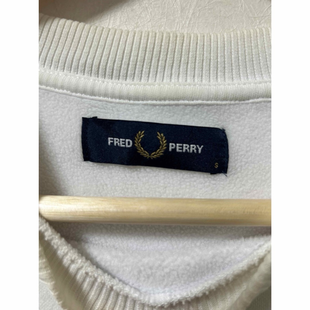 FRED PERRY(フレッドペリー)のFRED PERRY トレーナー メンズのトップス(スウェット)の商品写真