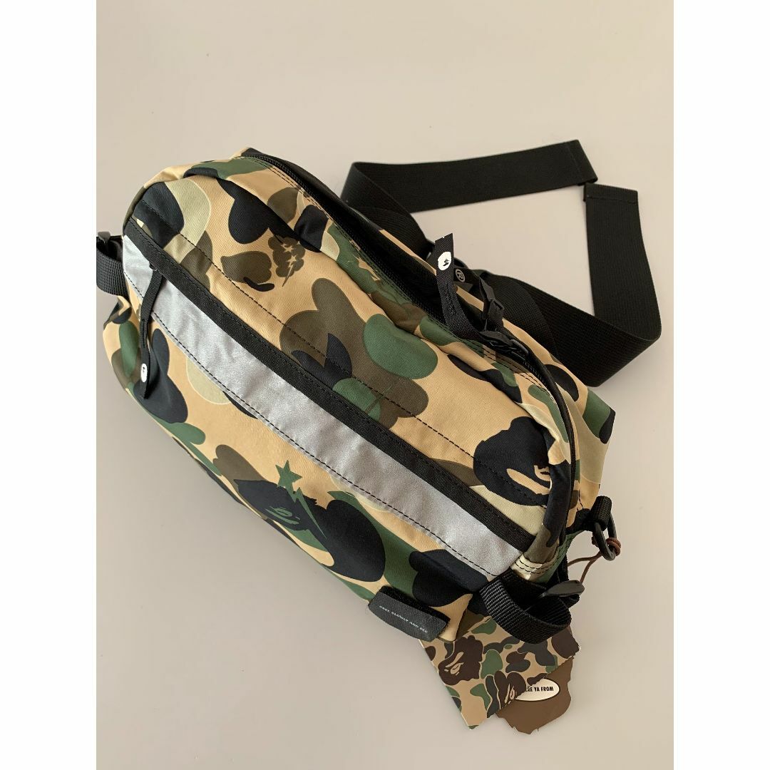 A BATHING APE - A BATHING APE x KAWS ウエストバッグの通販 by A BATHING APE - A BATHING APE x KAWS ウエストバッグの通販 by