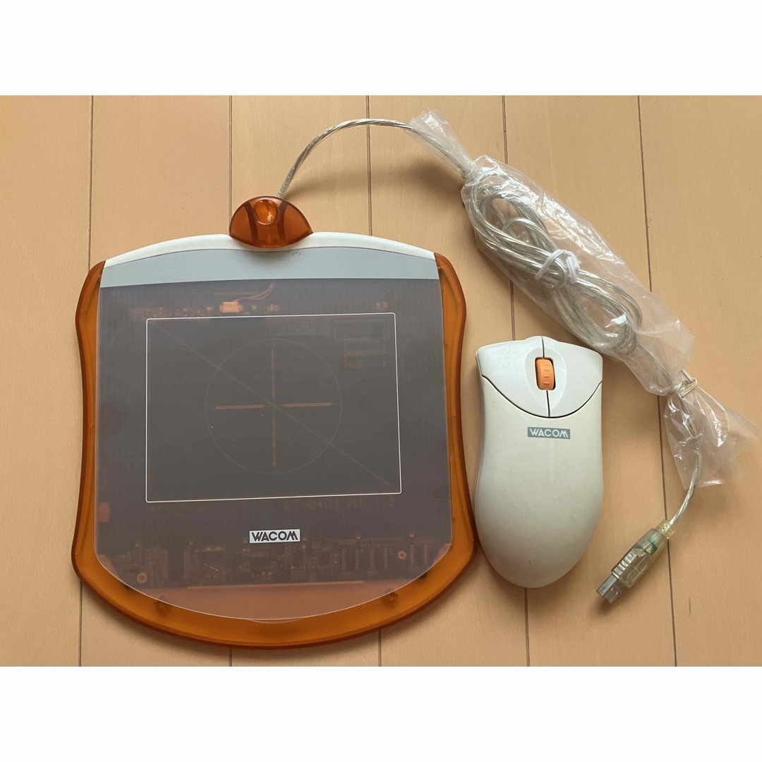Wacom - WACOM【USB・ペンタブレット・マウス・オレンジ Wacom - WACOM【USB・ペンタブレット・マウス・オレンジ