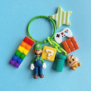 SALE🌈じゃらじゃらキーホルダー ルイージ マリオ(キーホルダー/ストラップ)