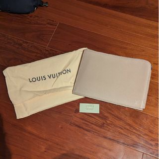 ルイヴィトン(LOUIS VUITTON)のVUITTON　クラッチバッグ(クラッチバッグ)